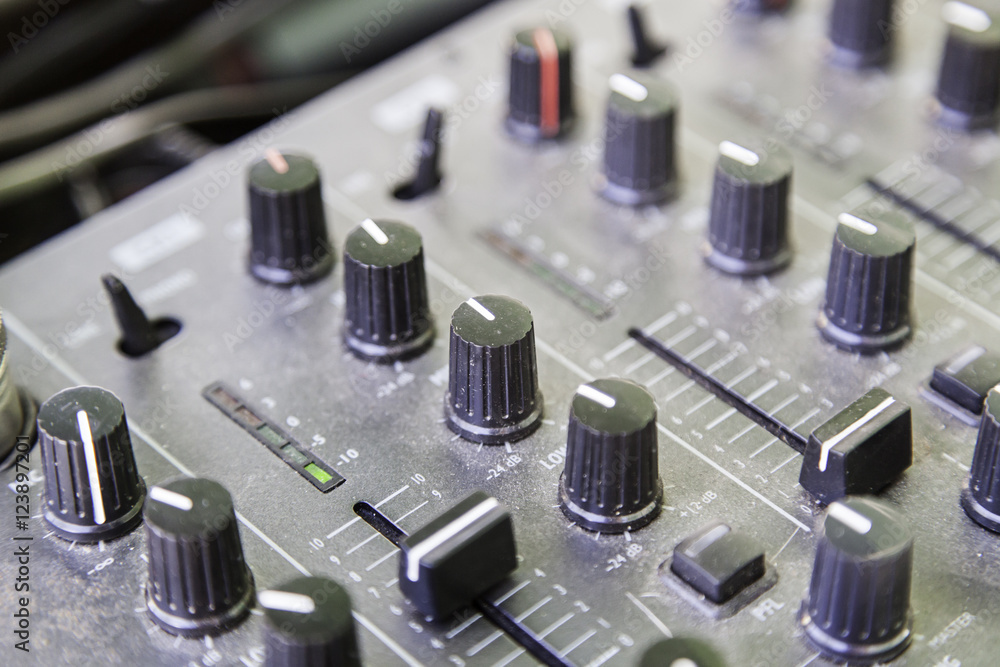 Table of music mixes Table of music mixes