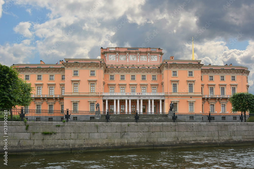Petersburg. View of the Mikhailovsky castle