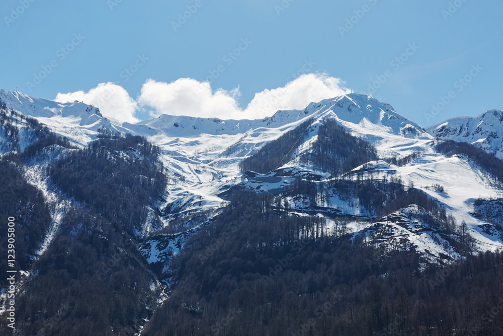 white snow mountain and blue sky