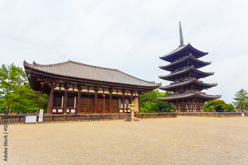 Kofuku-Ji East Hall Five Story Pagoda Overcast H Kofuku-Ji East Hall Five Story Pagoda Overcast H