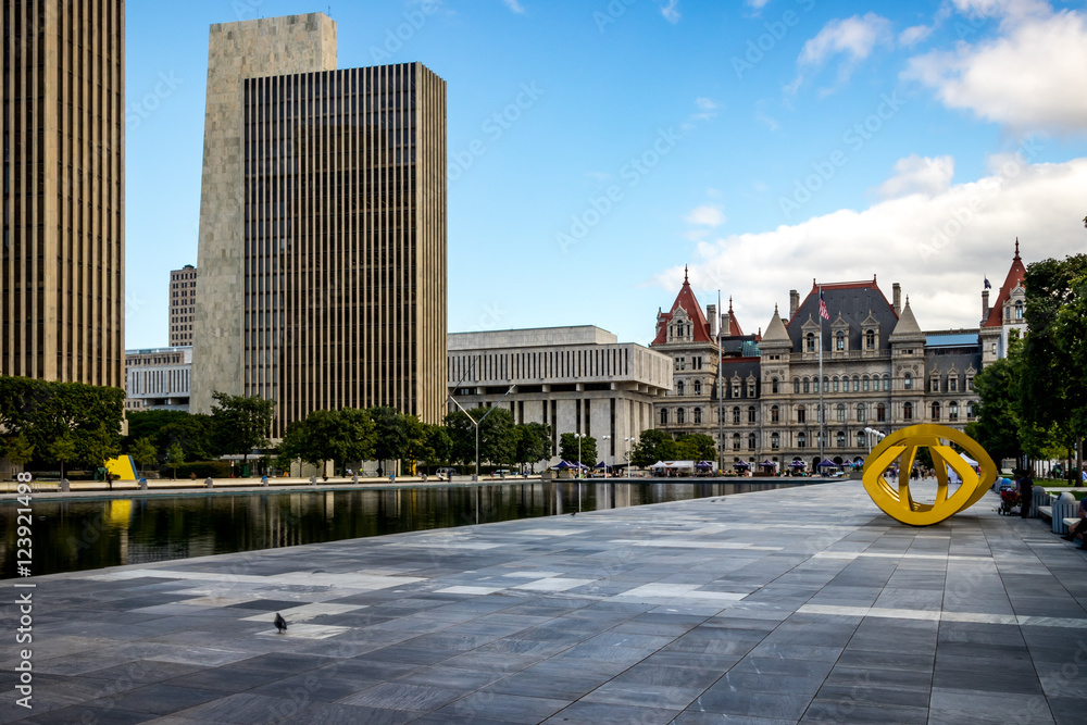 Fototapeta premium Governor Nelson A. Rockefeller Empire State Plaza