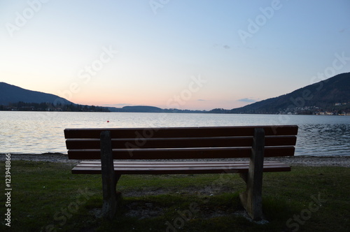 bench with a view © darona