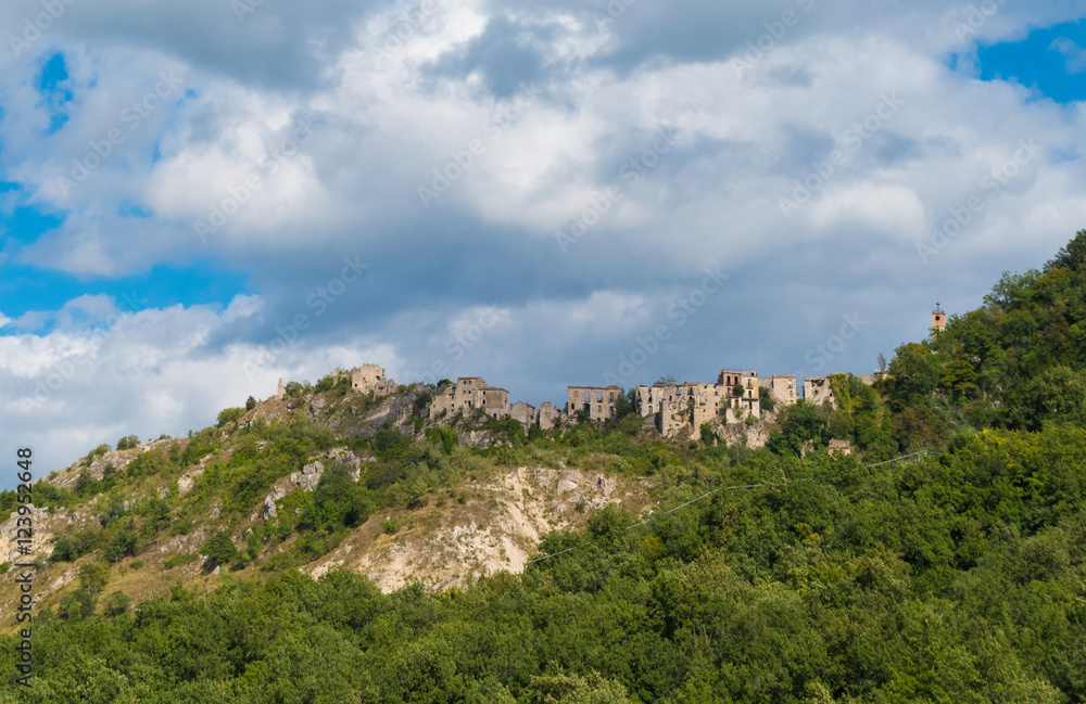 Buonanotte (Abruzzo, Italy) - The famous ghost village abandoned after a landslide, in the province of Chieti