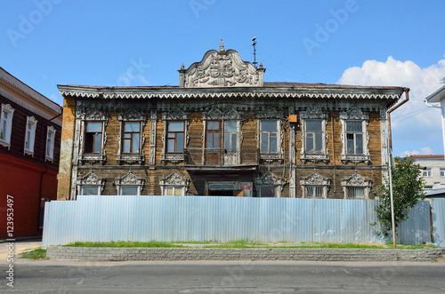 Памятник архитектуры - аптека Крюгера на улице Пушкина, конец 19 века