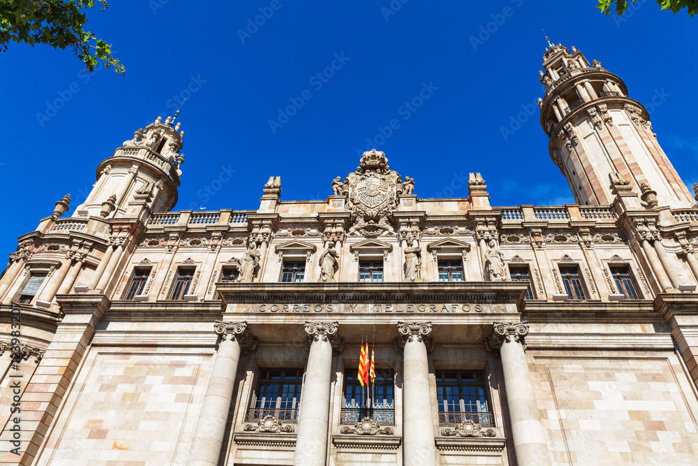 Obraz premium Barcelona, Spain - April 17, 2016: Postal and telegraph building