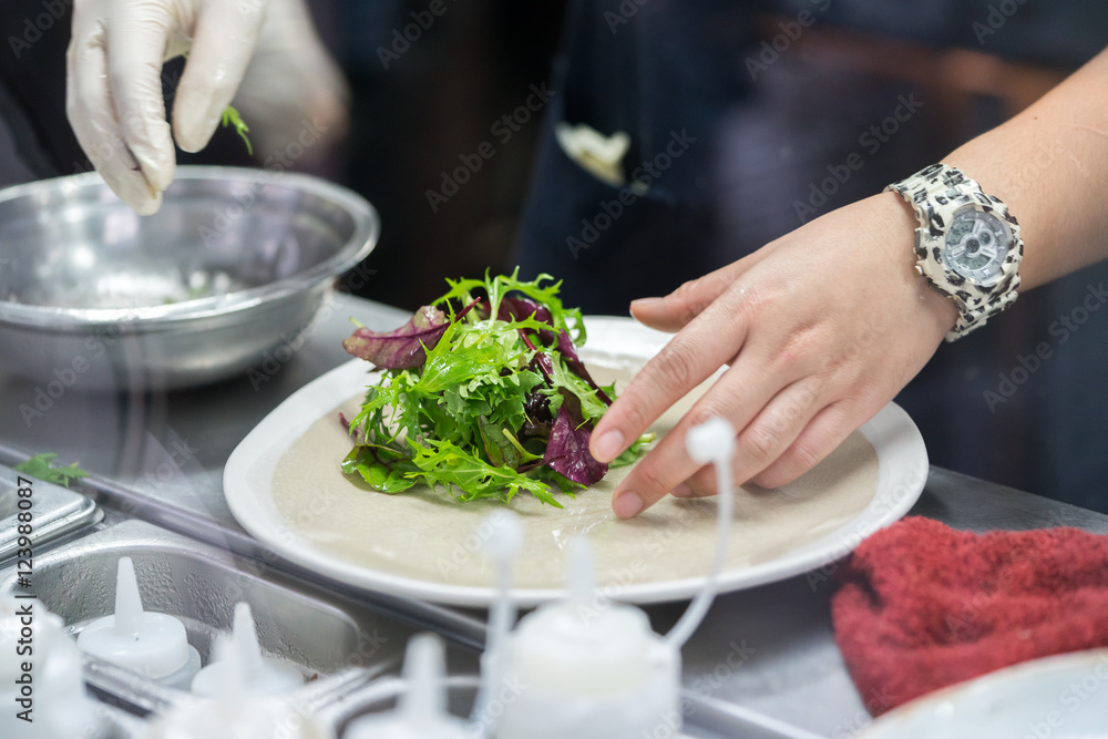 women Making a sandwich in the kitchen
women Making a sandwich in the kitchen