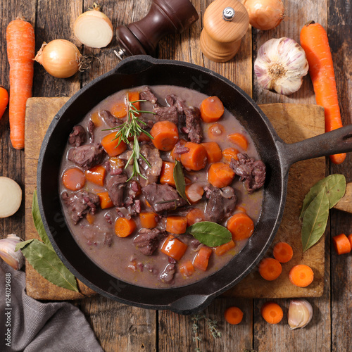 beef stew with carrot
