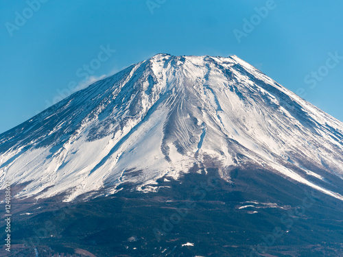 Closeup of the Mt. Fuji in winter (冬の富士山クローズアップ)