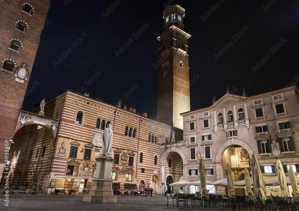 Obraz premium Verona, Piazza delle erbe