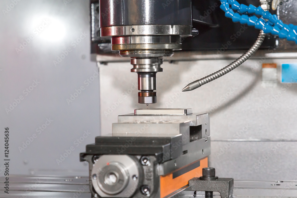 High precision CNC machining center working High precision CNC machining center working