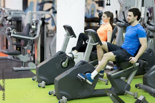 Young couple in the gym