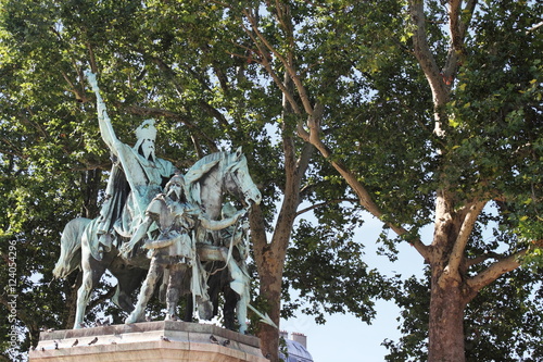 Paris, Karl der Große