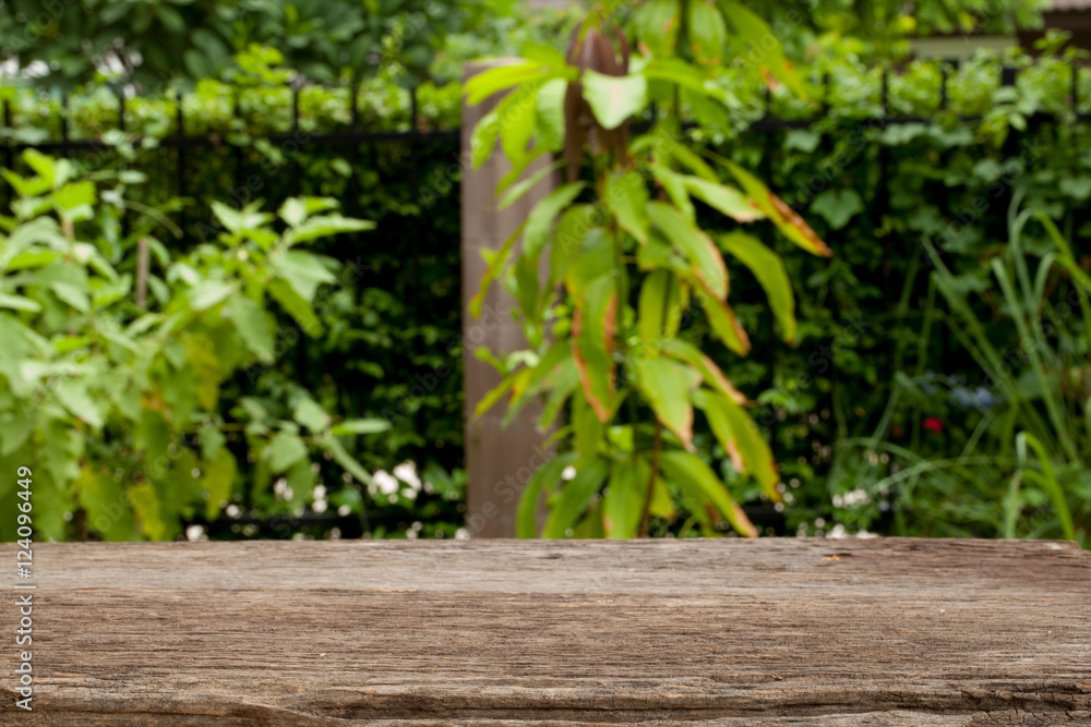 Empty wooden table over blurred tree with bokeh background, for Empty wooden table over blurred tree with bokeh background, for