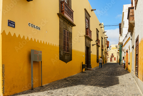 street in historic center of las palmas, gran canaria