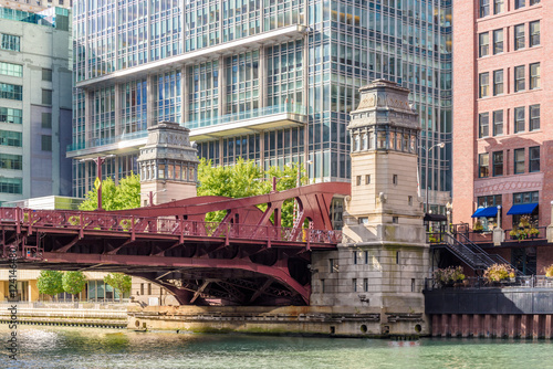 Chicago's beautiful Riverwalk along the Chicago River