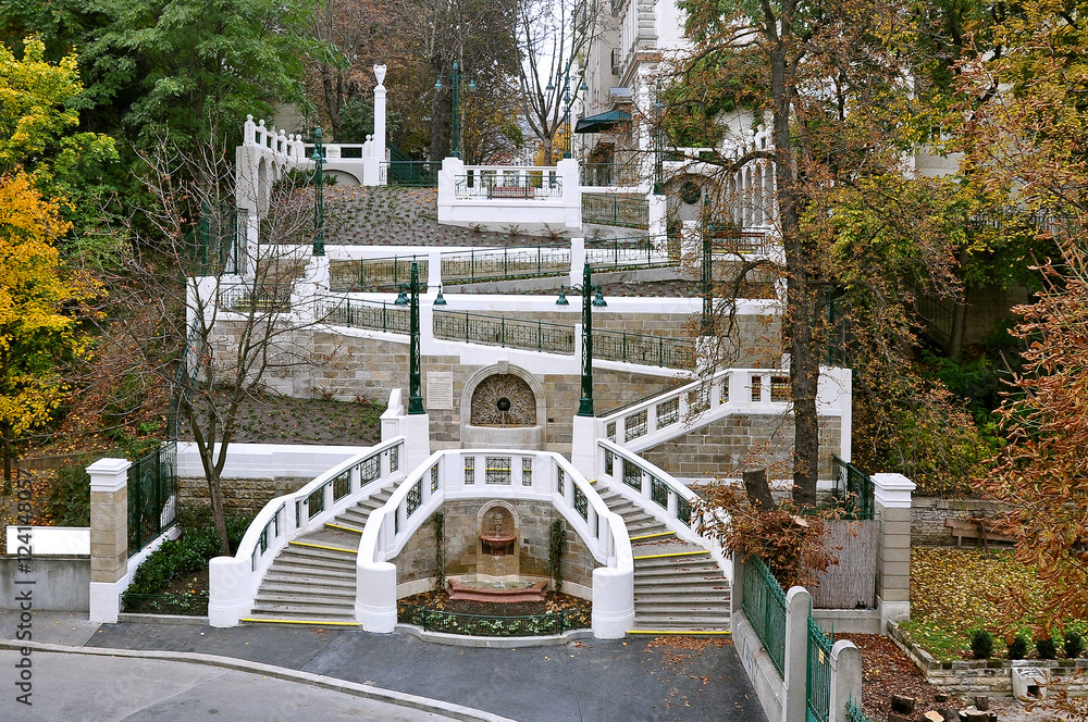 Fototapeta premium Strudelhofstiege
