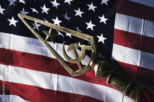 Billede på lærred usa flag and soviet symbol: star, hammer and sickle.