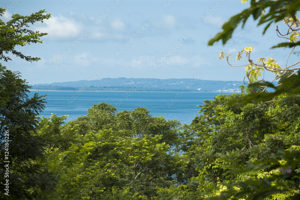 Guatemala, lago Peten Itza. lake