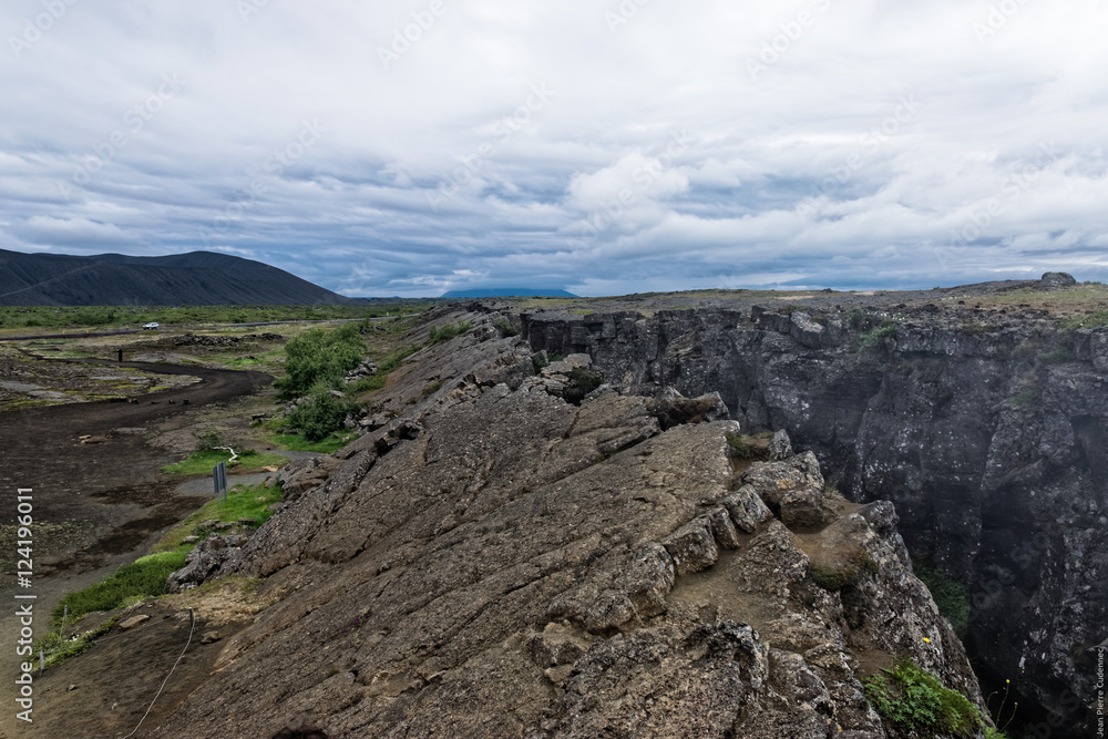 Faille de Grjótagjá, près du lac Mývatn, en Islande