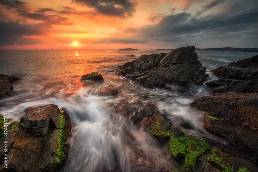 Dawn among the rocks /
Sea sunrise at the rocky Black Sea coast near Sozopol, Bulgaria
