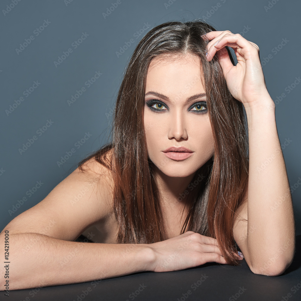 Fototapeta premium Fashionable woman. Beautiful female face. Woman of high society.