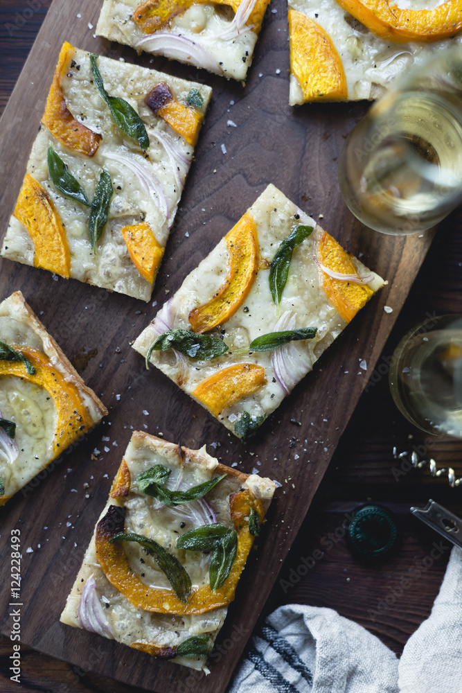 Pumpkin sage flatbread (gluten-free) Pumpkin sage flatbread (gluten-free)
