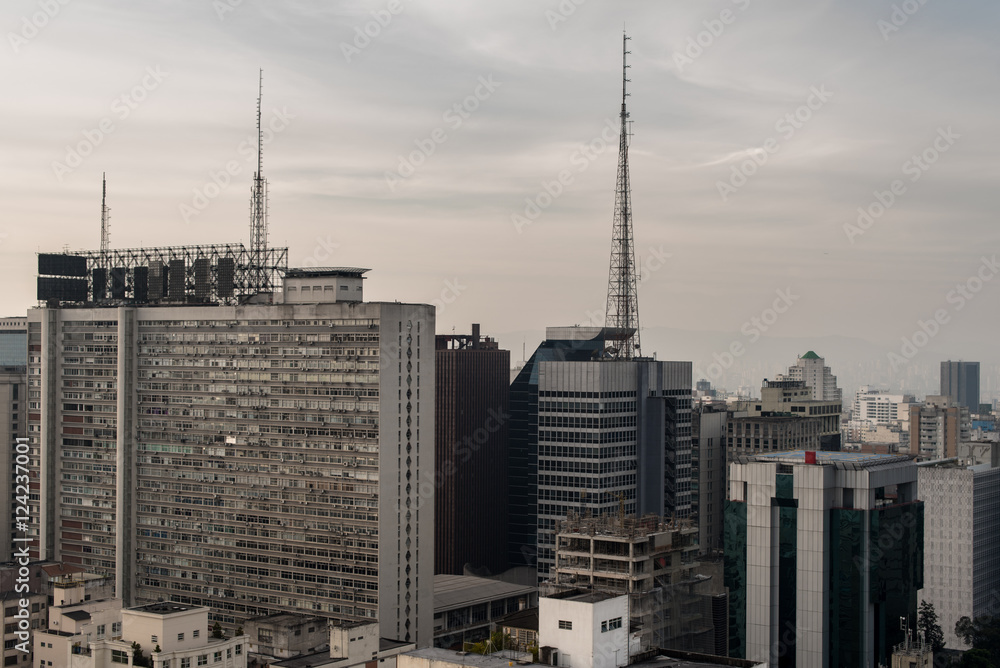 Obraz premium Skyline of Buildings Around Paulista Avenue in Sao Paulo City