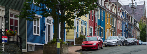 Colorful homes and cars in St.John's, Newfoundland © Les Palenik
