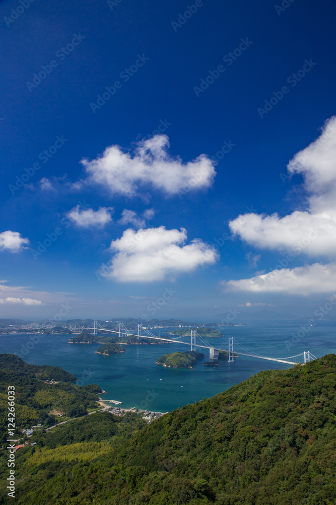 Fototapeta premium 来島海峡大橋（しまなみ海道）