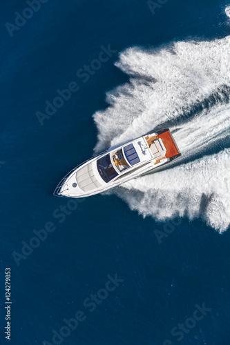 luxury motor boat, rio yachts italian shipyard © Andrea