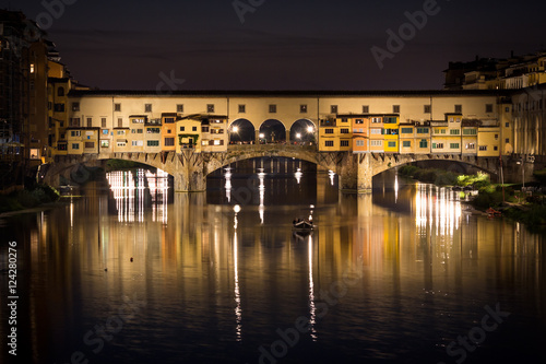 Ponte Vecchio in Florenz, Italien © marcelheinzmann