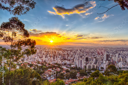Bild auf Leinwand Vista do mirante no bairro Mangabeiras em Belo Horizonte, Minas Gerais, Brasil