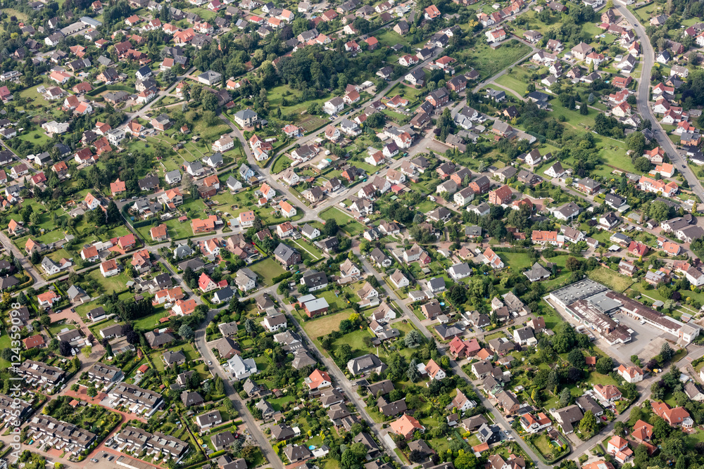 Siedlung mit Häusern von oben, NRW, Deutschland