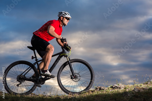 Mountain Bike cyclist riding single track