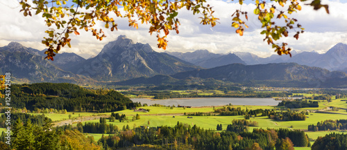 Panorama Landschaft in Bayern bei Füssen im Allgäu