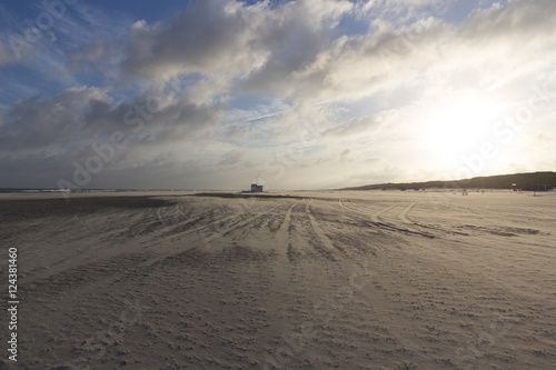 Fototapeta Naklejka Na Ścianę i Meble -  Stürmischer Wind am Strand von Juist