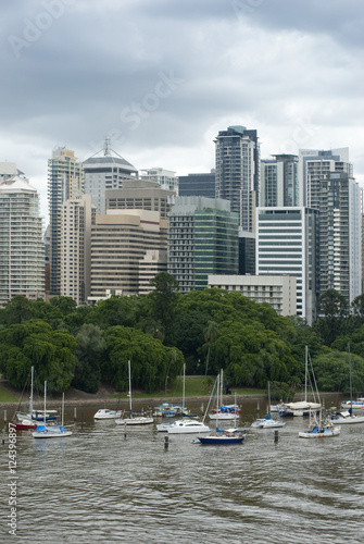 Brisbane from Kangaroo Point © photoeverywhere