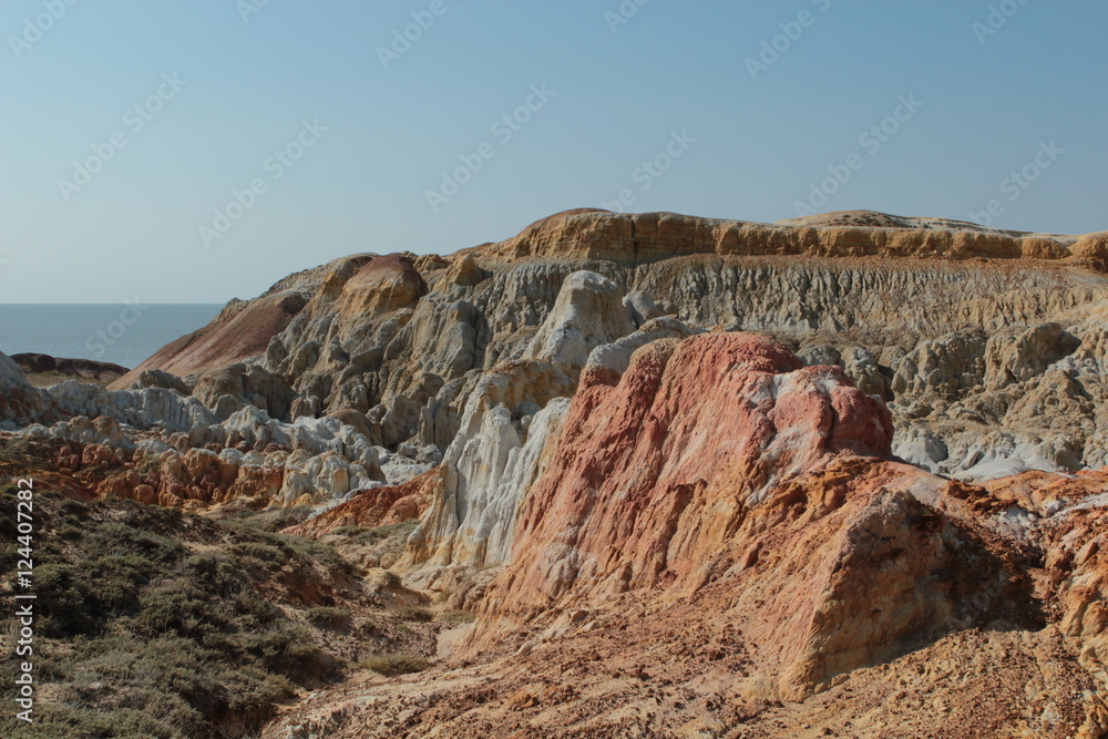 Fototapeta premium Природа, пейзаж, ландшафты, глина, цветная глина, цветная, глиняные горы, загадочное, дикое