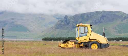 Road roller working