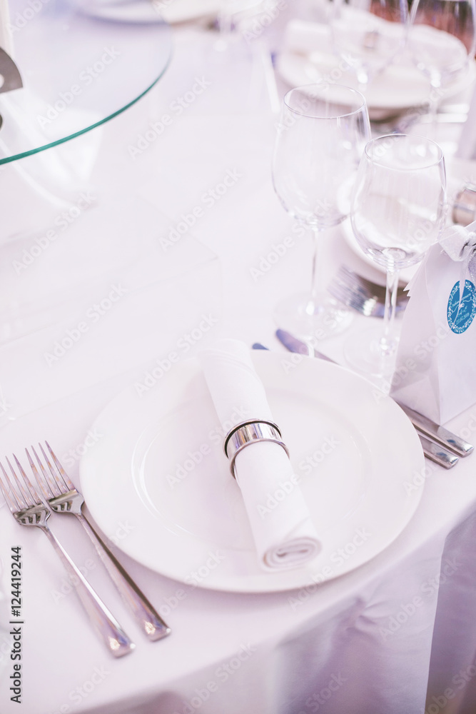 Details of a classic wedding presidium and table Details of a classic wedding presidium and table