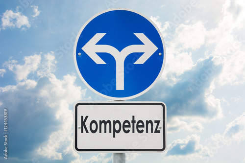 Schild 121 - Kompetenz