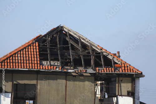 Brandschaden an einem alten Fabrikgebäude © detailfoto