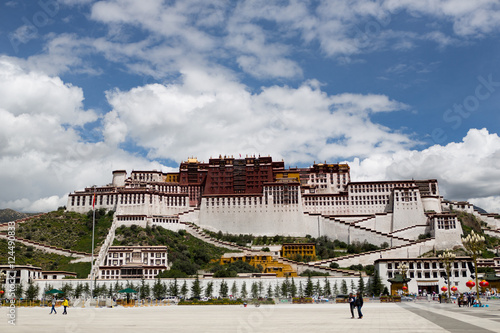 Potala Palace. Lhasa, Tibet photo