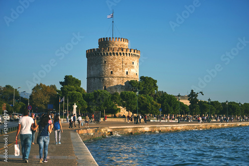 The white tower at Thessaloniki city in Greece photo