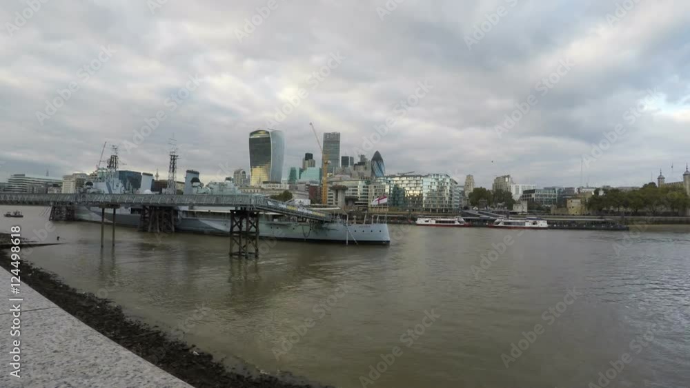 Business Buildings and Thames River, London, Uk, Time Lapse, 4k
Business Buildings and Thames River, London, Uk, Time Lapse, 4k