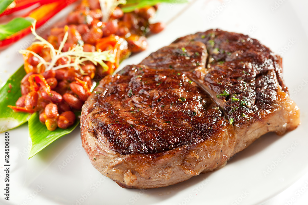 Beef Steak with Red Bean Garnish Beef Steak with Red Bean Garnish