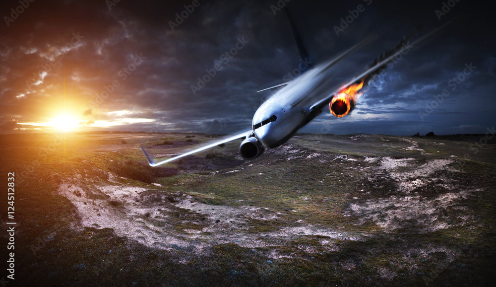 Plane crashing down with engine on fire Plane crashing down with engine on fire
