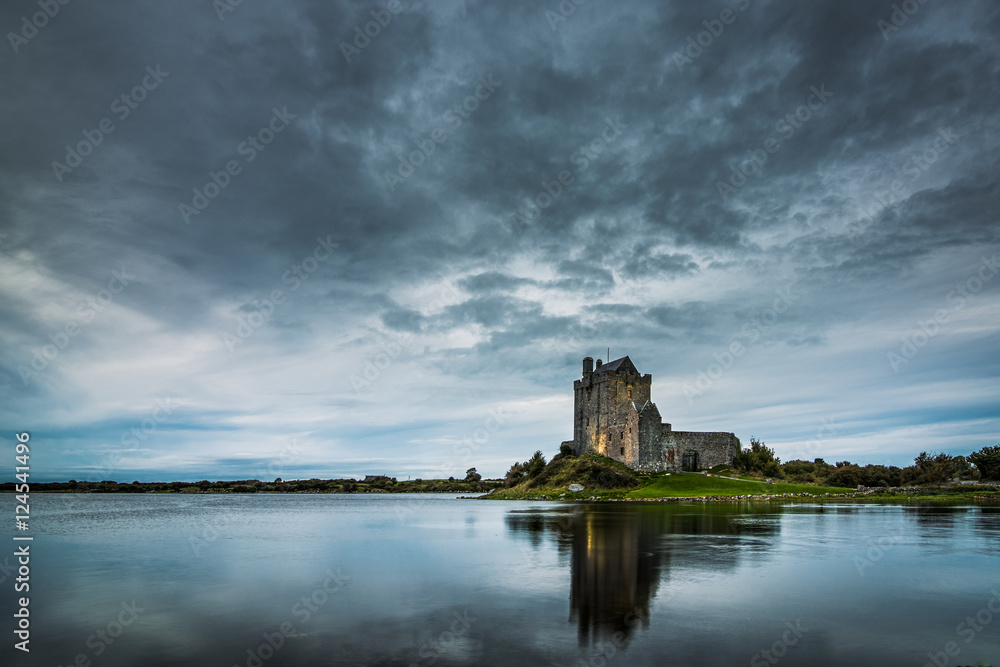 Old Irish Dunguaire Castle