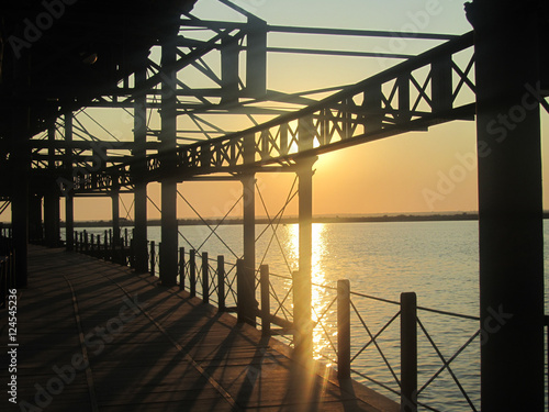 looking from the Muelle de Riotinto to the sunset over the mouth of Rio Odiel