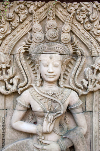 Khmer sandstone sculpture © pippee29